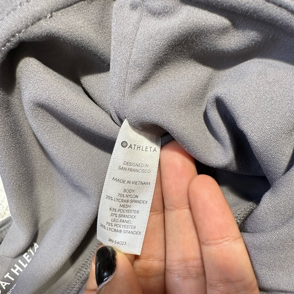 EUC ATHLETHA SALUTATION LEGGINGS - Picture 7 of 8